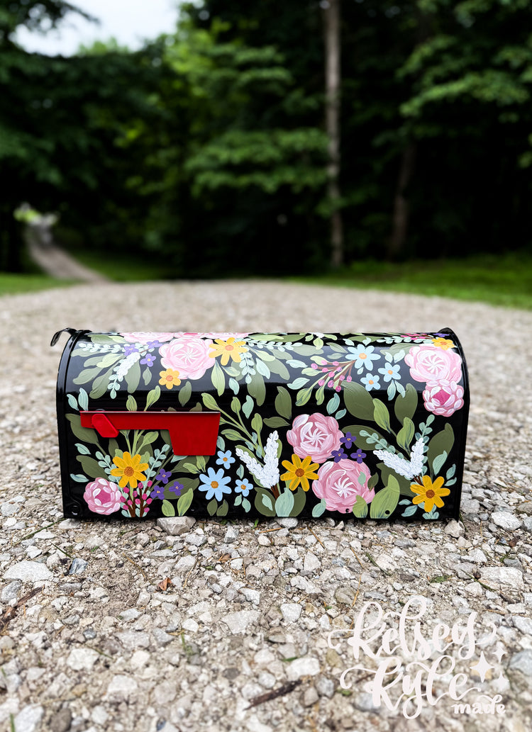 Custom painted Mailbox