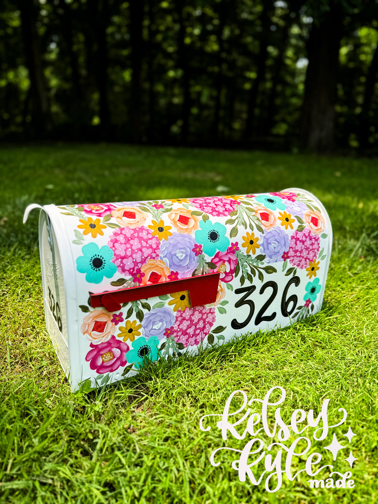 Custom painted Mailbox
