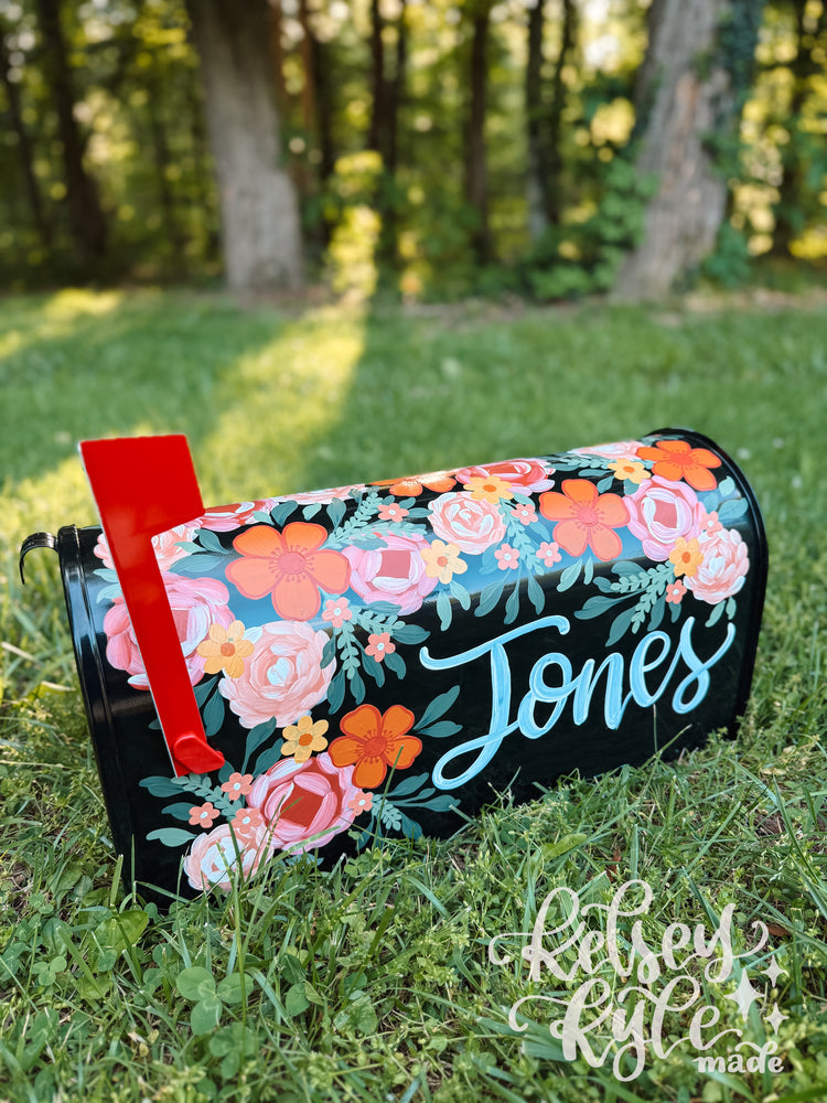 Custom painted Mailbox