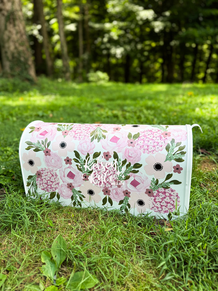 Custom painted Mailbox